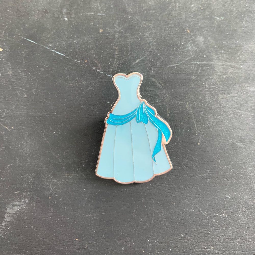 Tiana’s Dress Pin